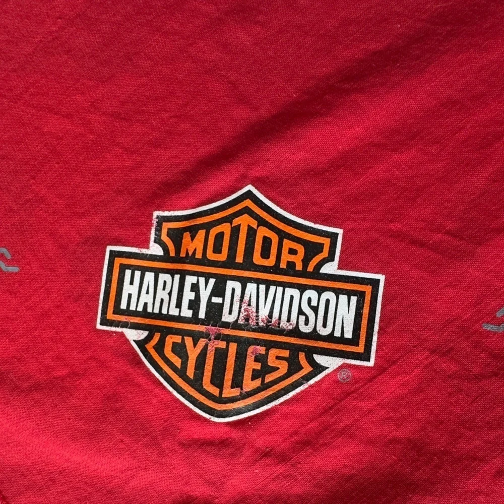 VTG Y2K 05 Harley-Davidson Red Graphic Bandana